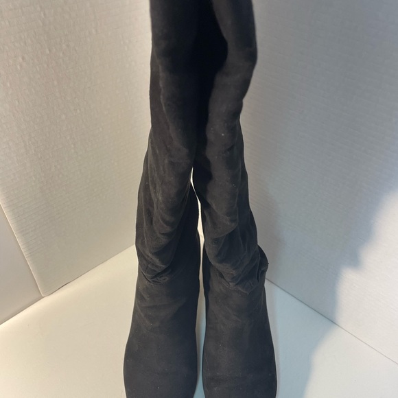SEYCHELLES - Over the Knee Black Boots! Absolutely Awesome & In Great Shape! S10 - Picture 4 of 4